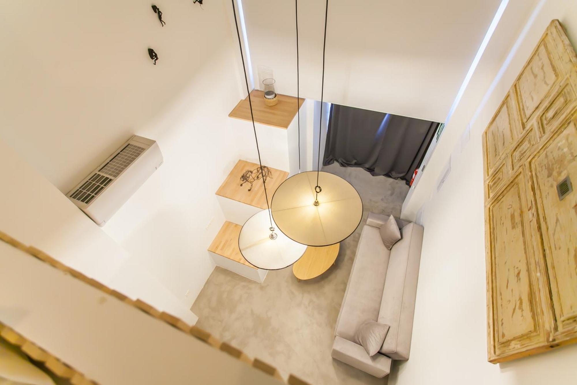 Appartamento Guernica Luxury Duplex - Location, Light, And Art Madrid Esterno foto